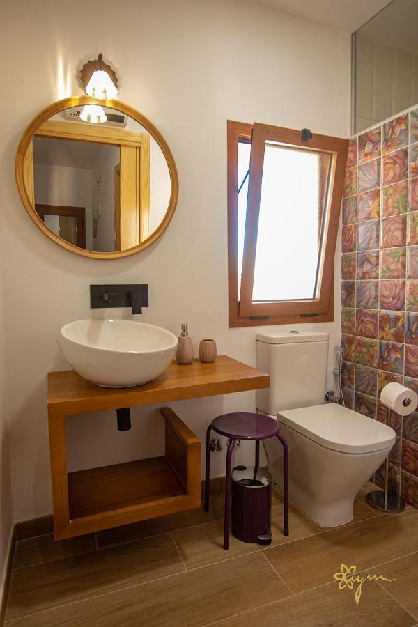Apartamentos Turisticos Abrilymarzo Caces Zewnętrze zdjęcie