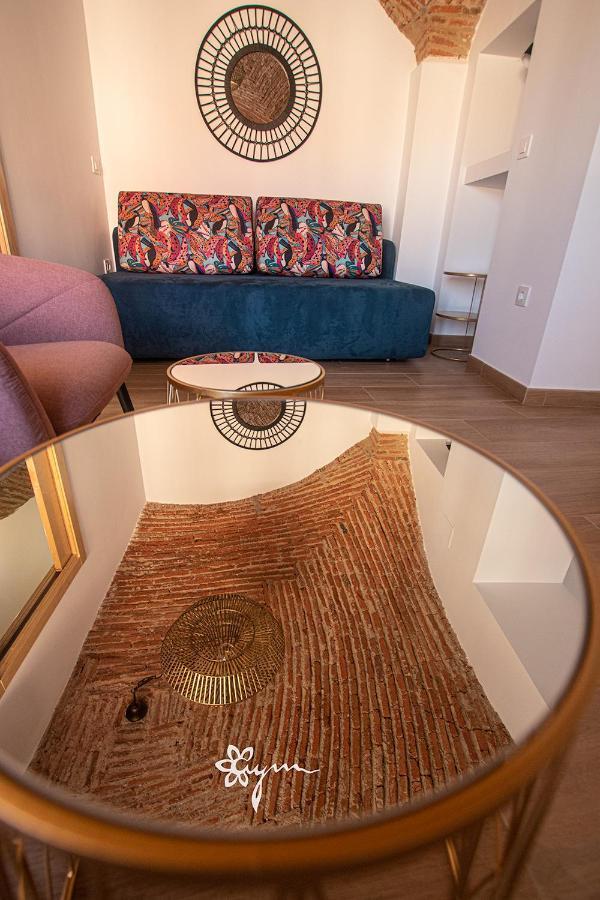 Apartamentos Turisticos Abrilymarzo Caces Zewnętrze zdjęcie